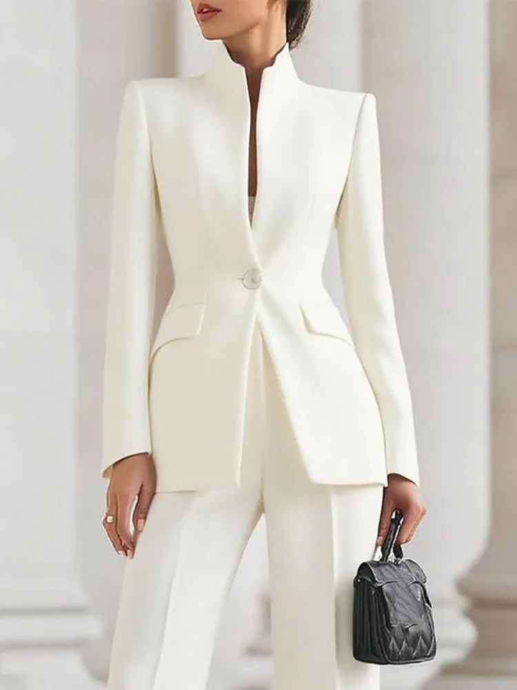 Elegante giacca e pantaloni