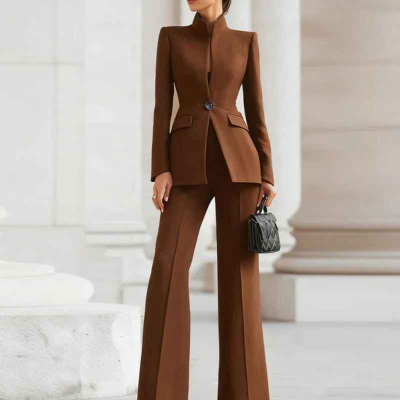Elegante giacca e pantaloni